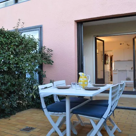 T2 Avec Terrasse, Piscine, Proche A Saint-cyprien - Fr-1-225d-26